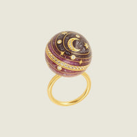 Bubble Circle I — Sandrine Barabinot 18k gold sphere ring with aubergine gradient enamel and pavé diamonds