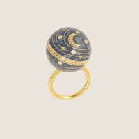 Bubble Circle I — Sandrine Barabinot 18k gold sphere ring with grey enamel and pavé diamonds